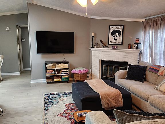 4th image of 169 Crooked Island Circle