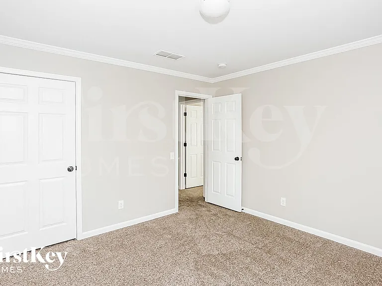 4419 Hunter Ct — Photo 4