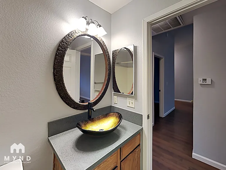 1286 Bell Ave — Photo 15