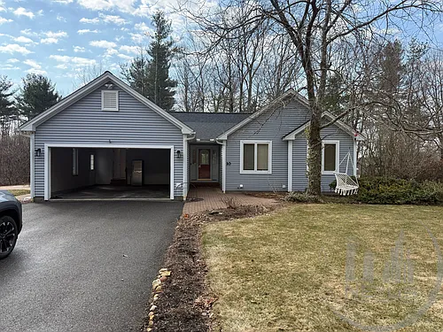 10 Jaimie Ann Dr Photo 1