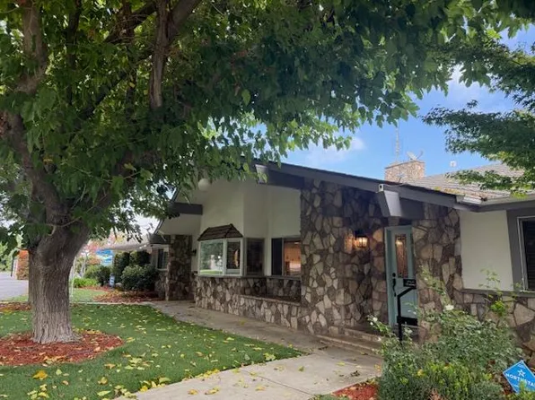 8740 North Willow, Clovis, CA 93619