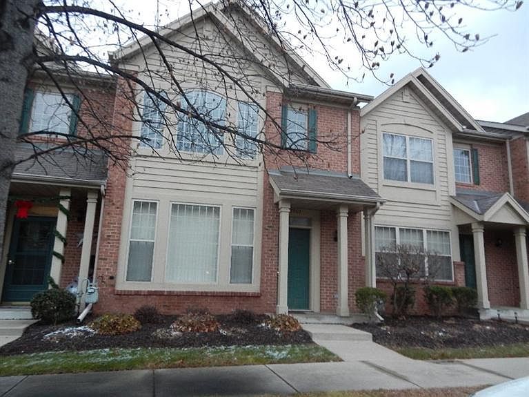 1st image of 2905 Churchill Ln