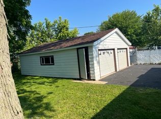 3320 Fairview Ave, South Chicago Heights, IL