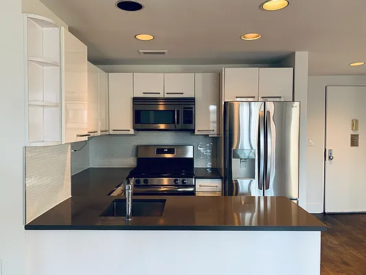 Rented by Oxford Property Group | media 22