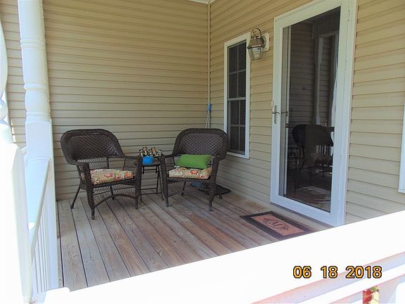2nd image of 90 Halyard Dr