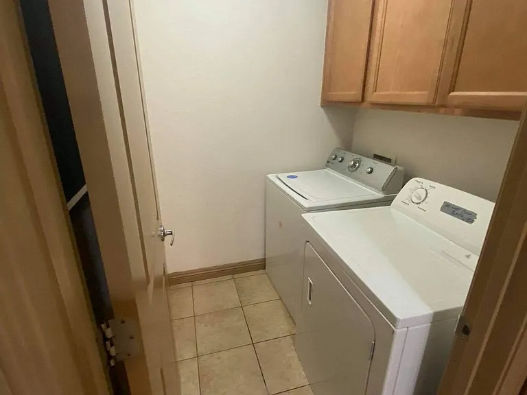 819 H St #13 — Photo 6