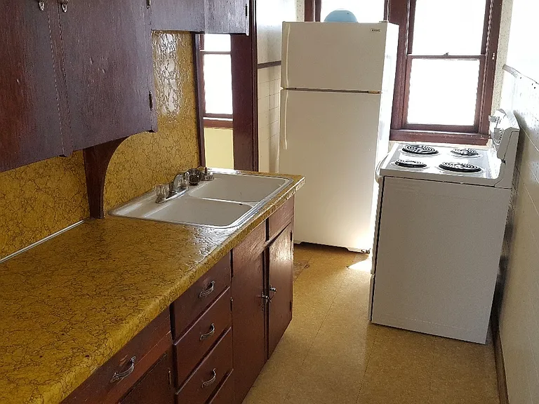 108 2nd St SW #6 — Photo 7