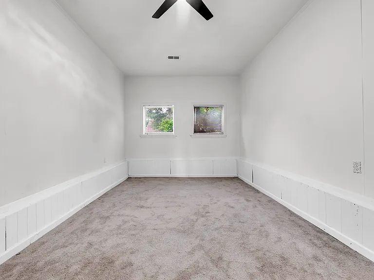 1095 Star Line Dr — Photo 15