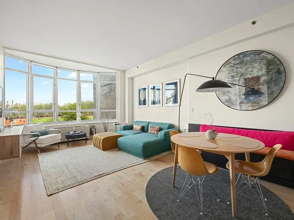 20 Bayard St APT 4D, Brooklyn, NY 11211