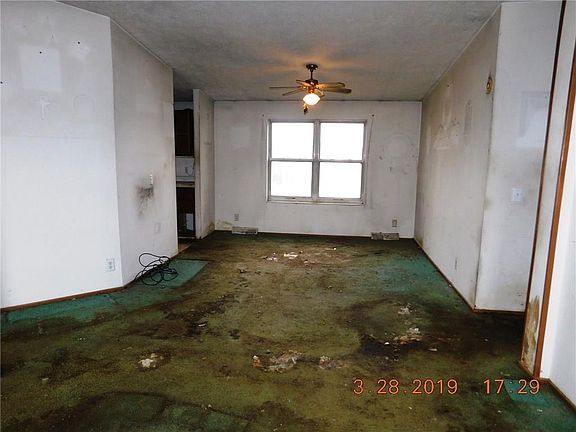 4th image of 338 Spitler Ave