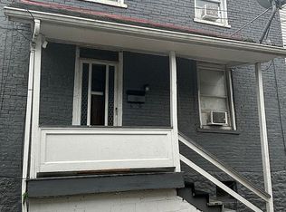 8 6th Ave, Brownsville, PA 15417