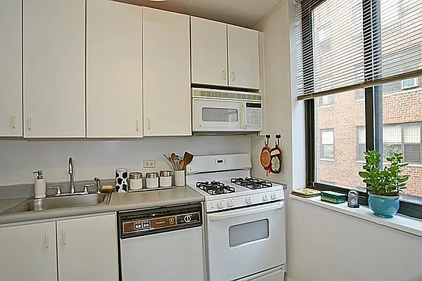 Sold by Rock Realty | media 21