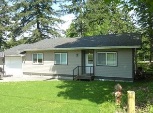 304 Boundary Bay Rd, Point Roberts, WA 98281