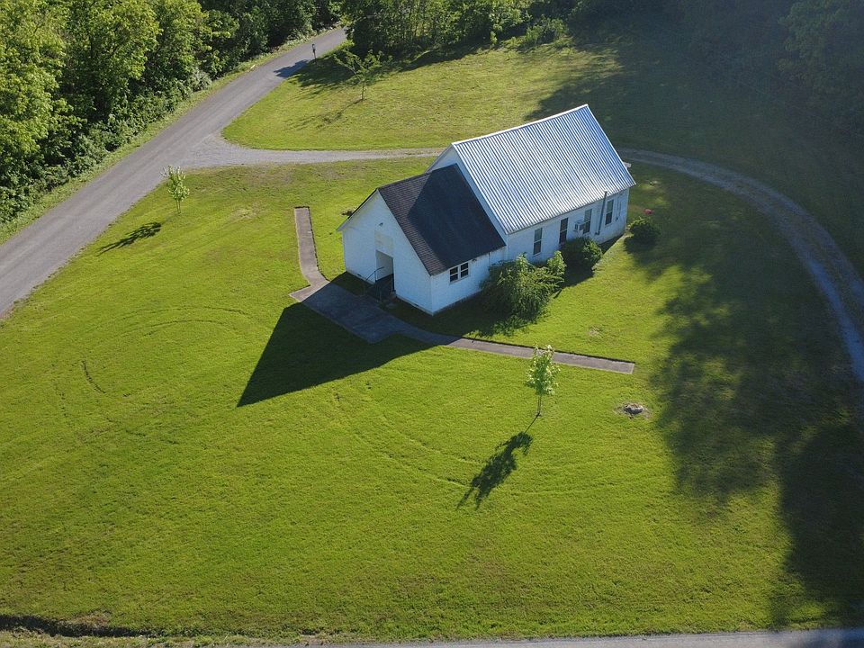16th image of 470 Pleasant Valley Rd