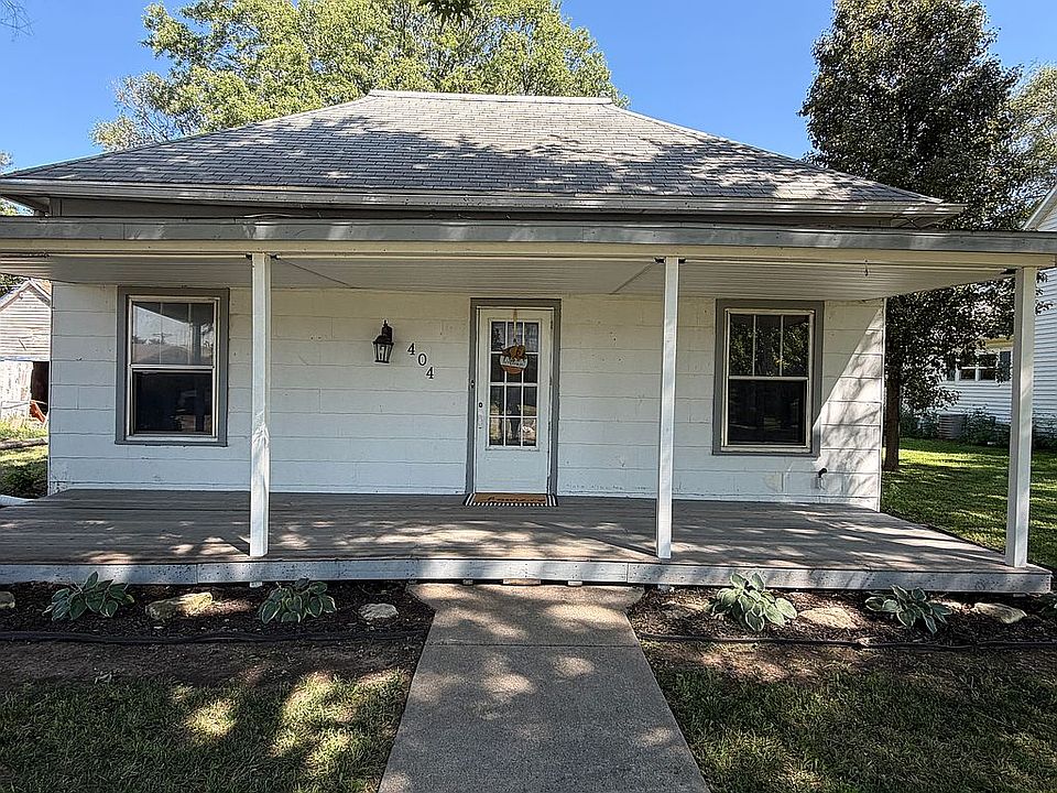 1st image of 404 N Custer St