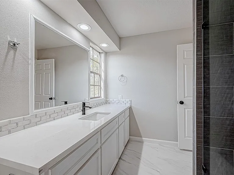 3102 Glenn Lakes Ln — Photo 41
