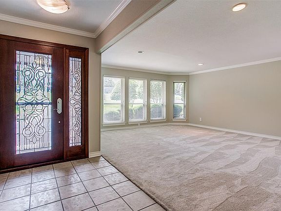 3rd image of 1103 Berkshire Ct