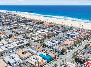 306 17th St, Huntington Beach, CA 92648