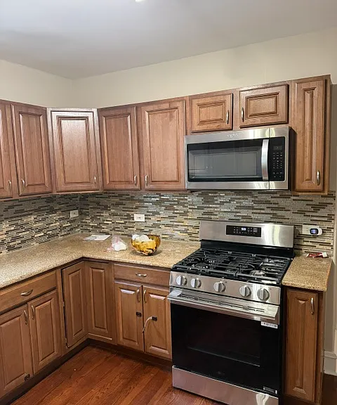 1847 Wesley Ave — Photo 13