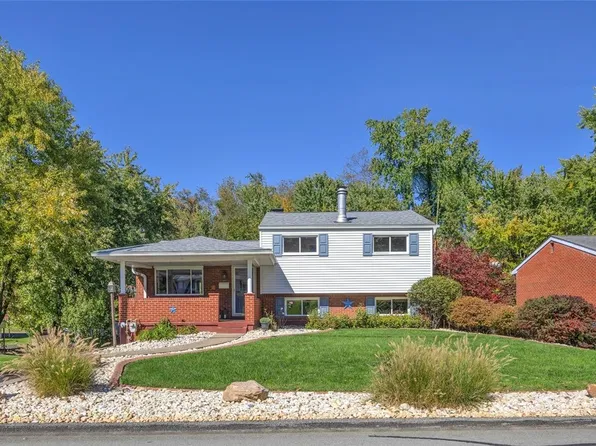 820 Niagara Dr, Irwin, PA 15642