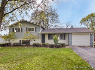 3S060 Cypress Dr, Glen Ellyn, IL
