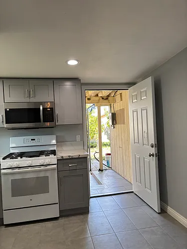 1851 E Walnut Creek Pkwy Photo 1