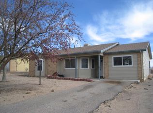 572 Apache Loop SW, Rio Rancho, NM 87124