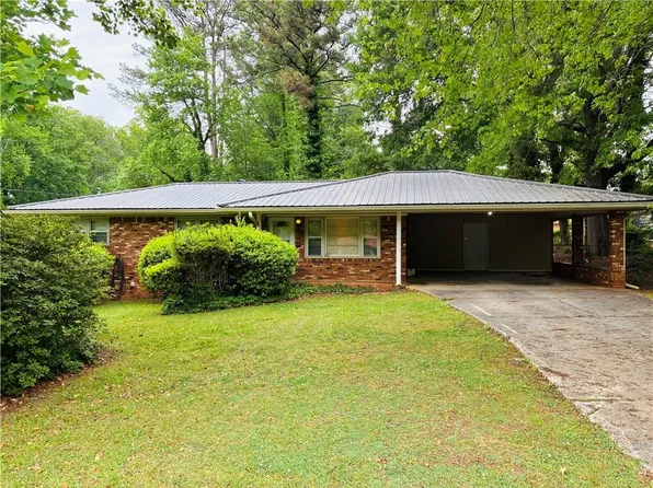 3813 Lithia Way, Lithia Springs, GA 30122