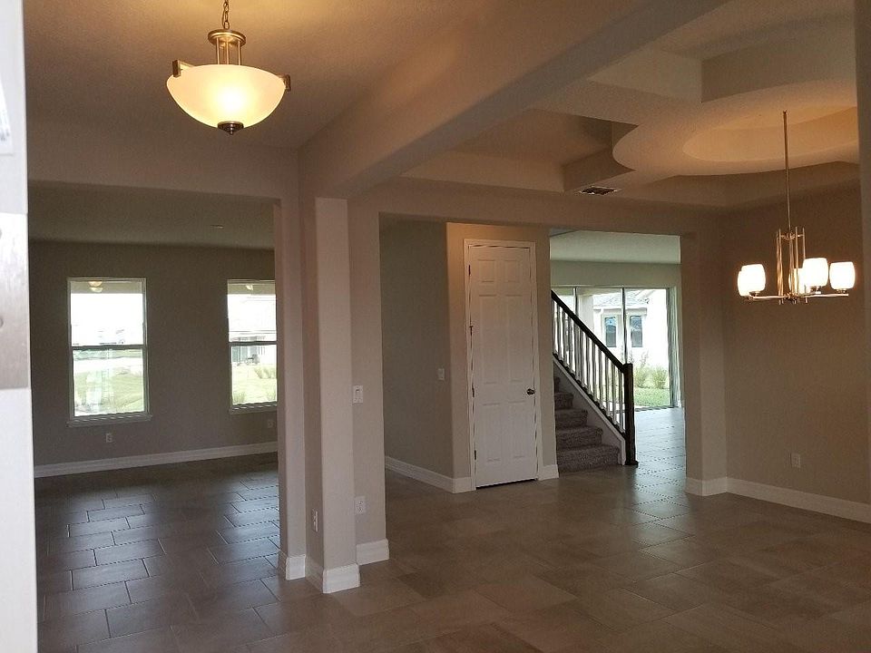 1st image of 2550 Seggolia Ln