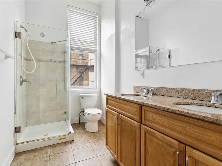 1539 Cecil B Moore Ave #2 — Photo 4