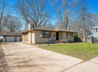 606 Elm St, Farmington, MN 55024