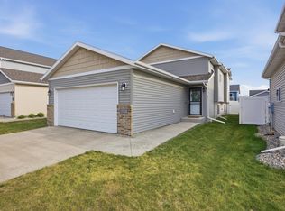 6270 56th Ave S, Fargo, ND 58104