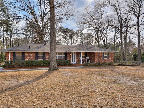 2nd image of 4564 Dewey Drive
