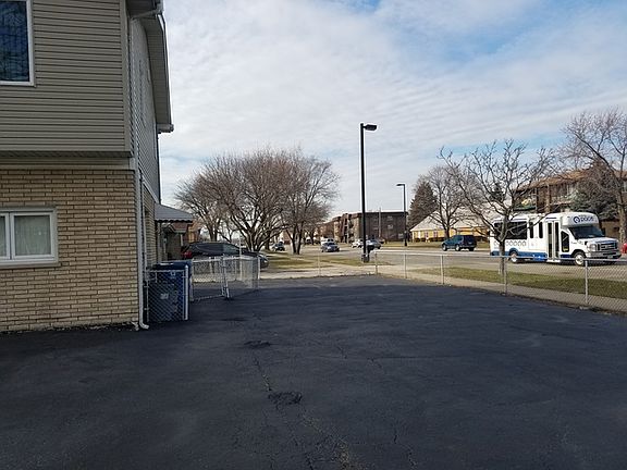 4th image of 8700 S Newland Ave