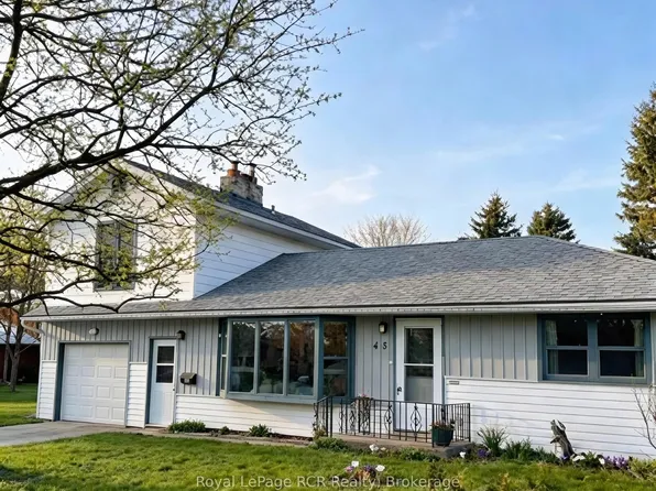 48 4th Ave W, Owen Sound, ON N4K 4V2