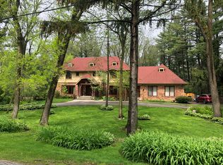 6204 S Highlands Ave, Madison, WI 53705