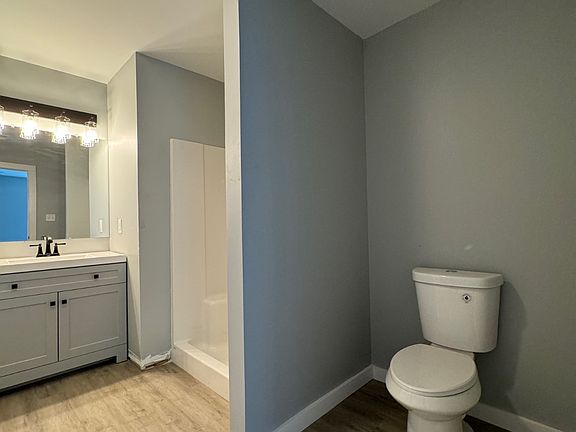 3rd image of 224 Blair St