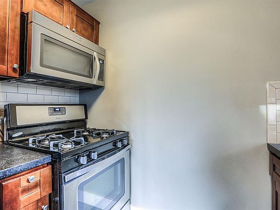 4th image of 3406 Norhill Blvd #B