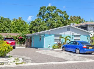 1230 70th St N #4, Saint Petersburg, FL 33710