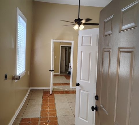 4th image of 1458 Marais St