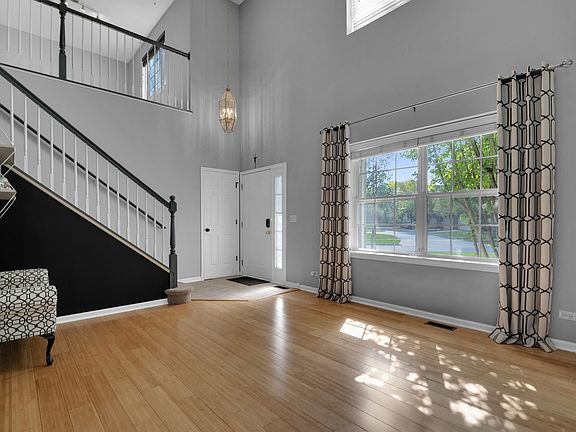 3rd image of 6098 Halloran Ln