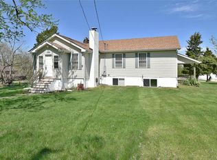 5365 Summerset Dr, De Soto, MO 63020