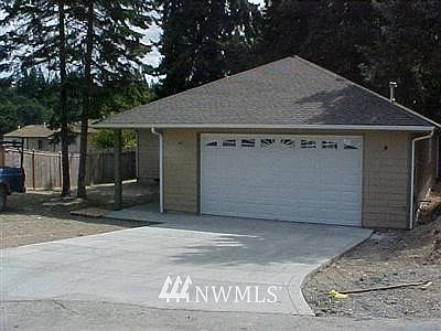 1st image of 260 Foxglove Court