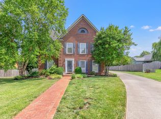 105 Jamestown Ct, Georgetown, KY 40324