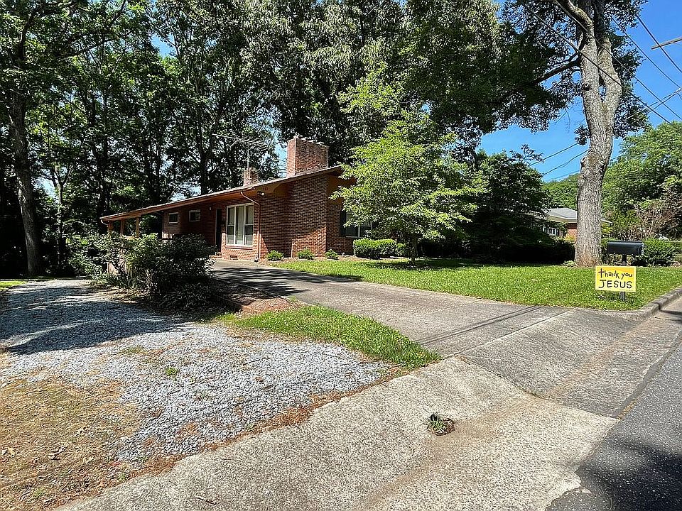 1st image of 323 Sharon Ave NW