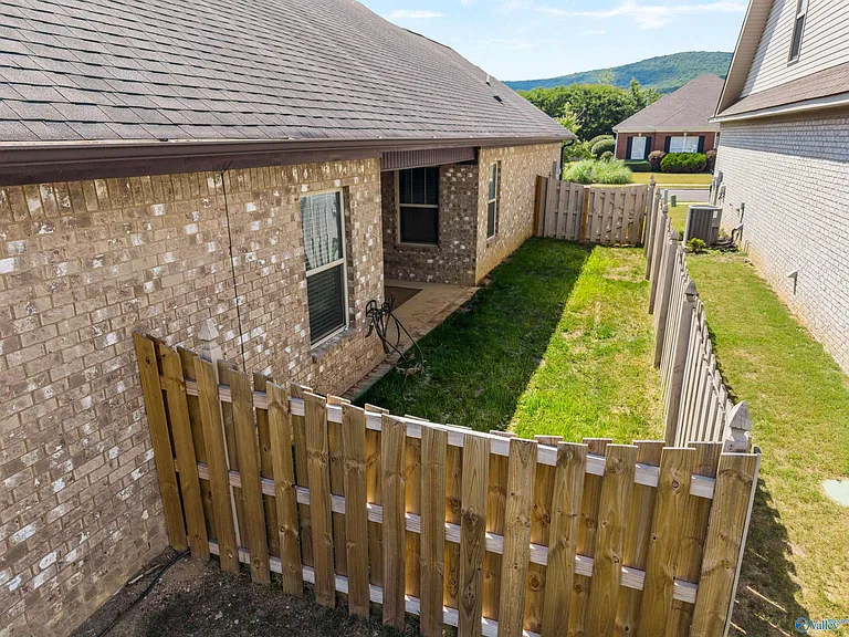 3013 Mallard Point Dr SE — Photo 37