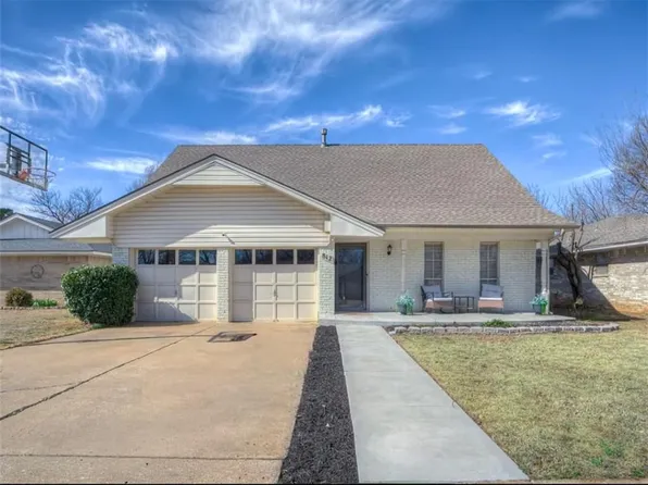 812 E Annie Ct, Norman, OK 73069