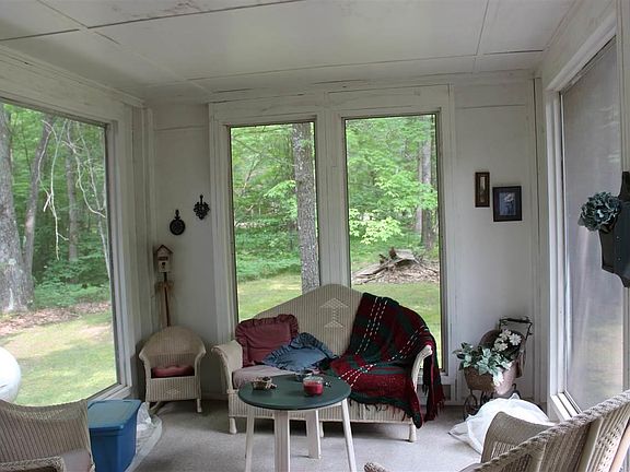 4th image of 3604 Prentice Dr