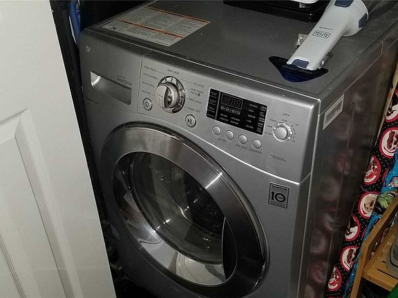 5th image of 2449 Union Blvd APT 34B