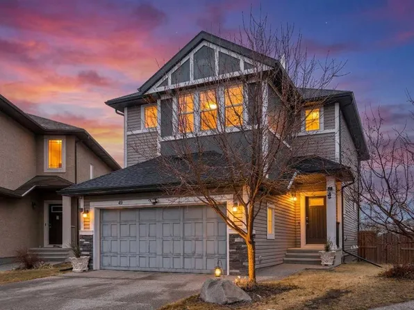 49 S Evansview Mnr NW, Calgary, AB T3P 0J7